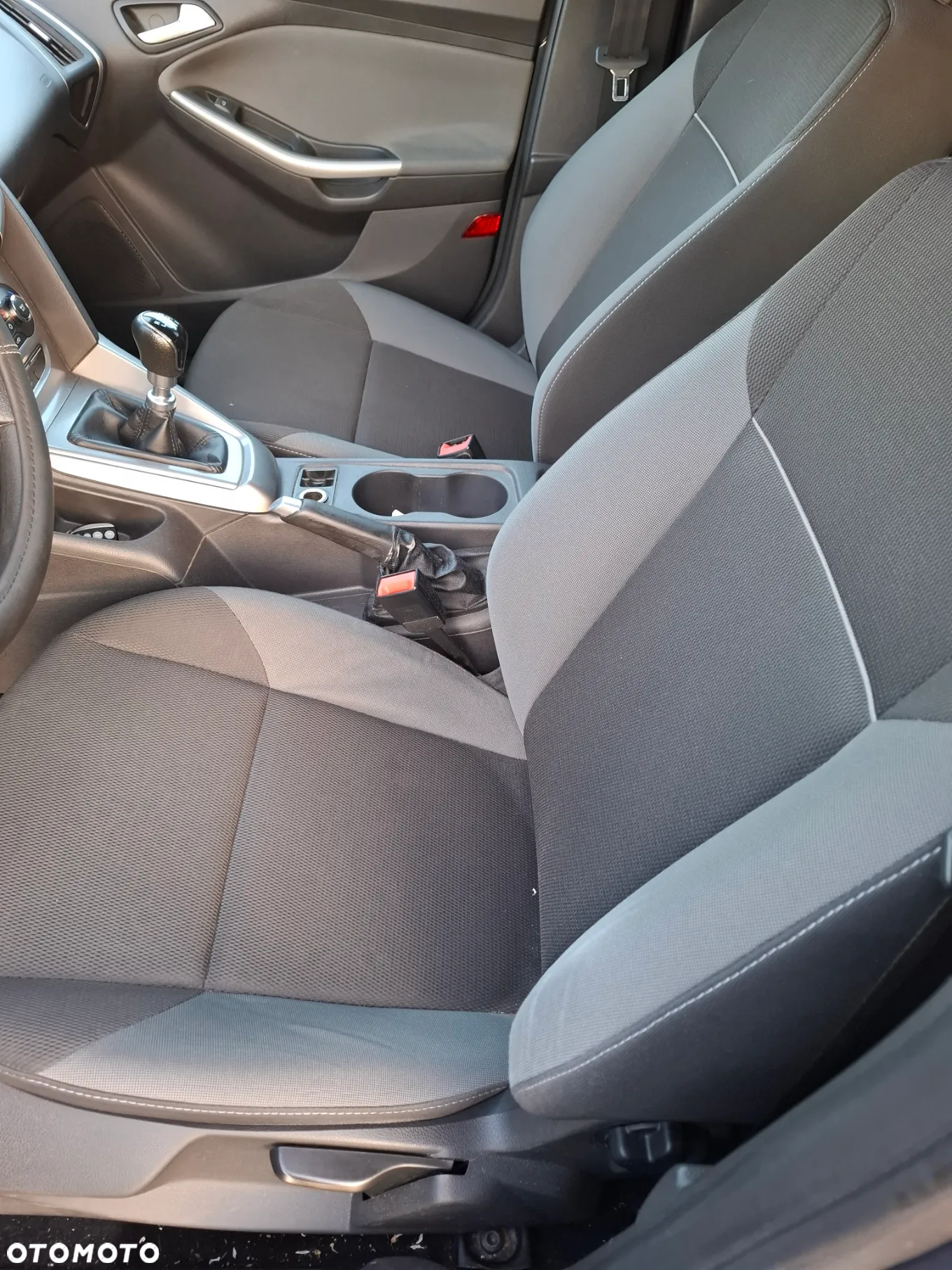 Ford Focus - 8