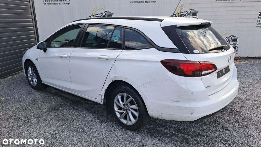Opel Astra - 11