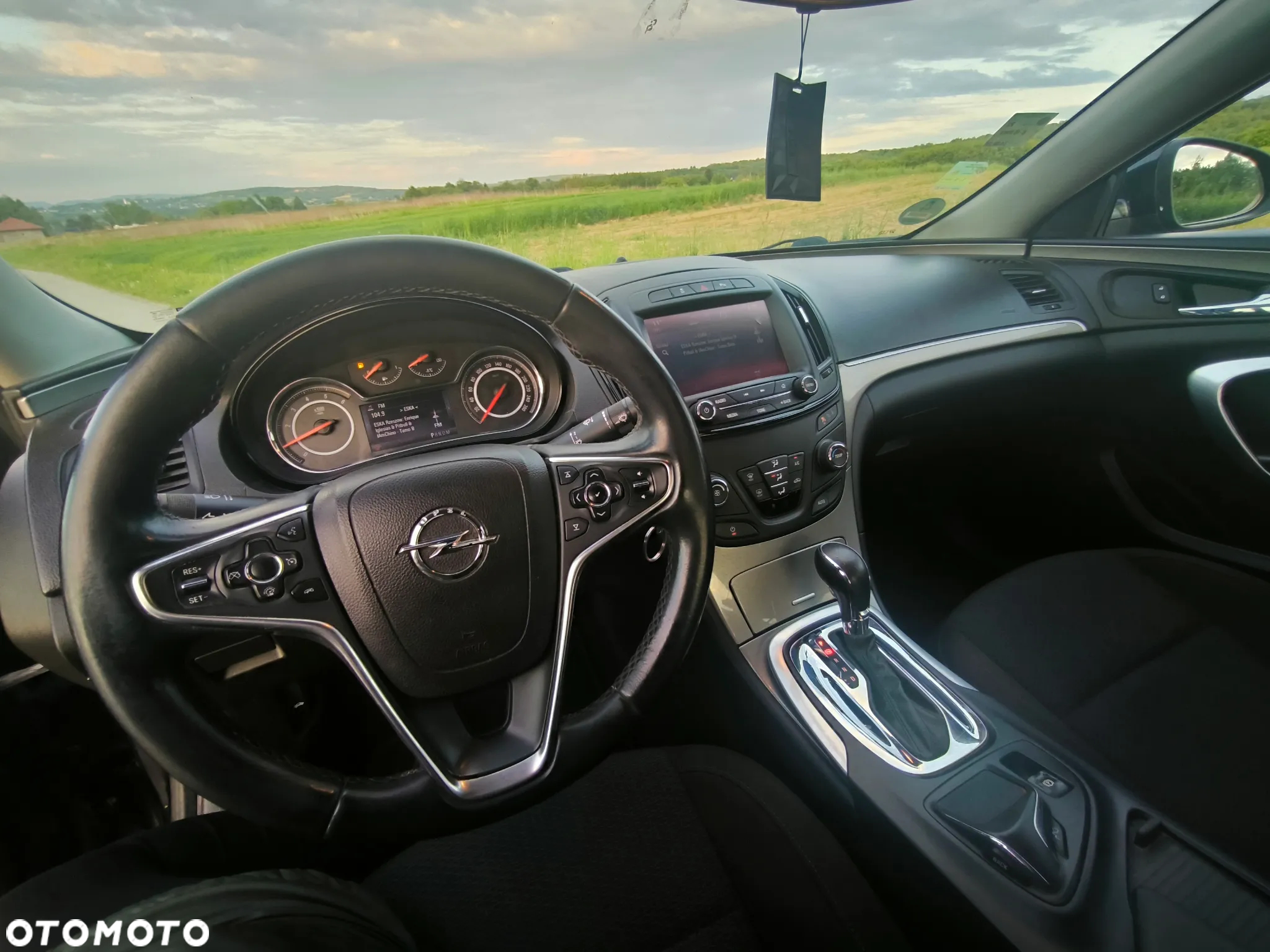 Opel Insignia - 14