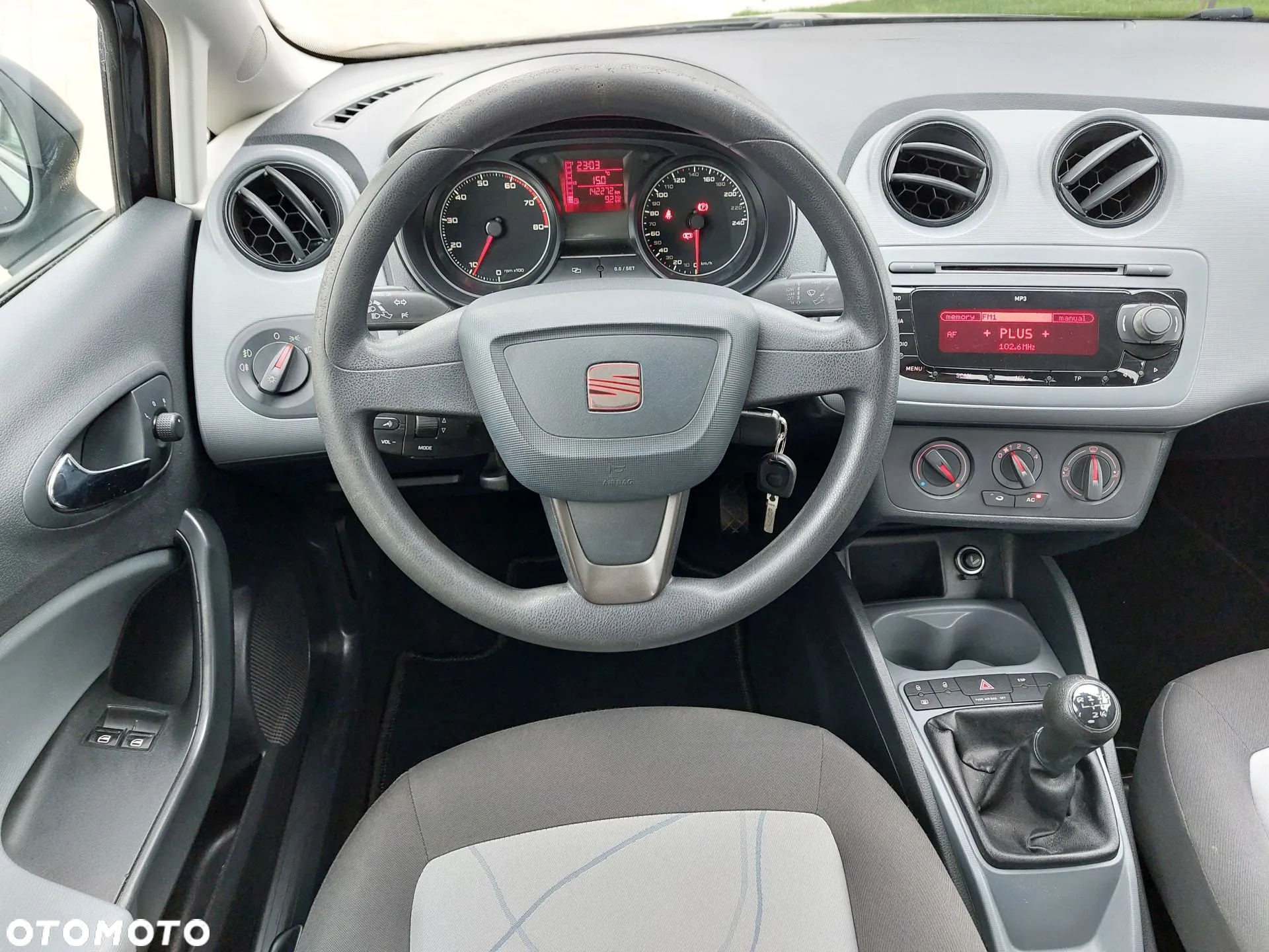 Seat Ibiza 1.2 12V Style Salsa - 32