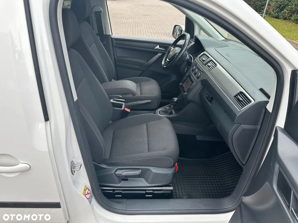 Volkswagen Caddy - 9