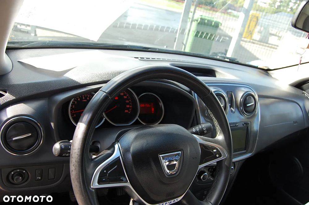 Dacia Sandero Stepway - 19