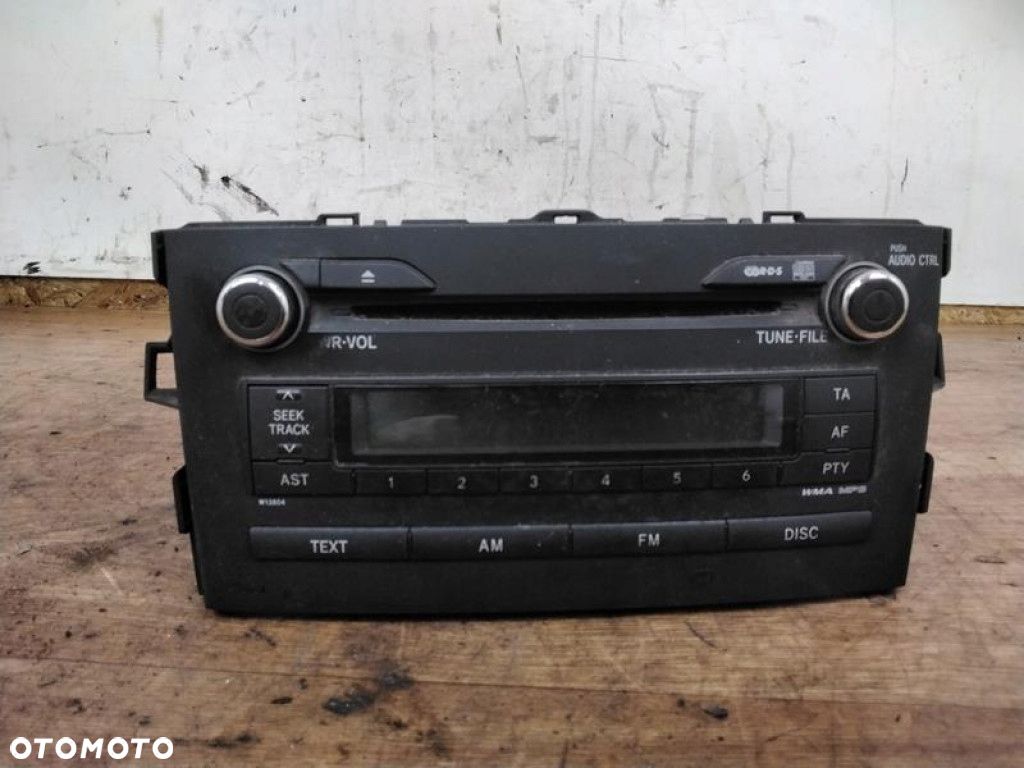 TOYOTA AURIS I RADIO - 1