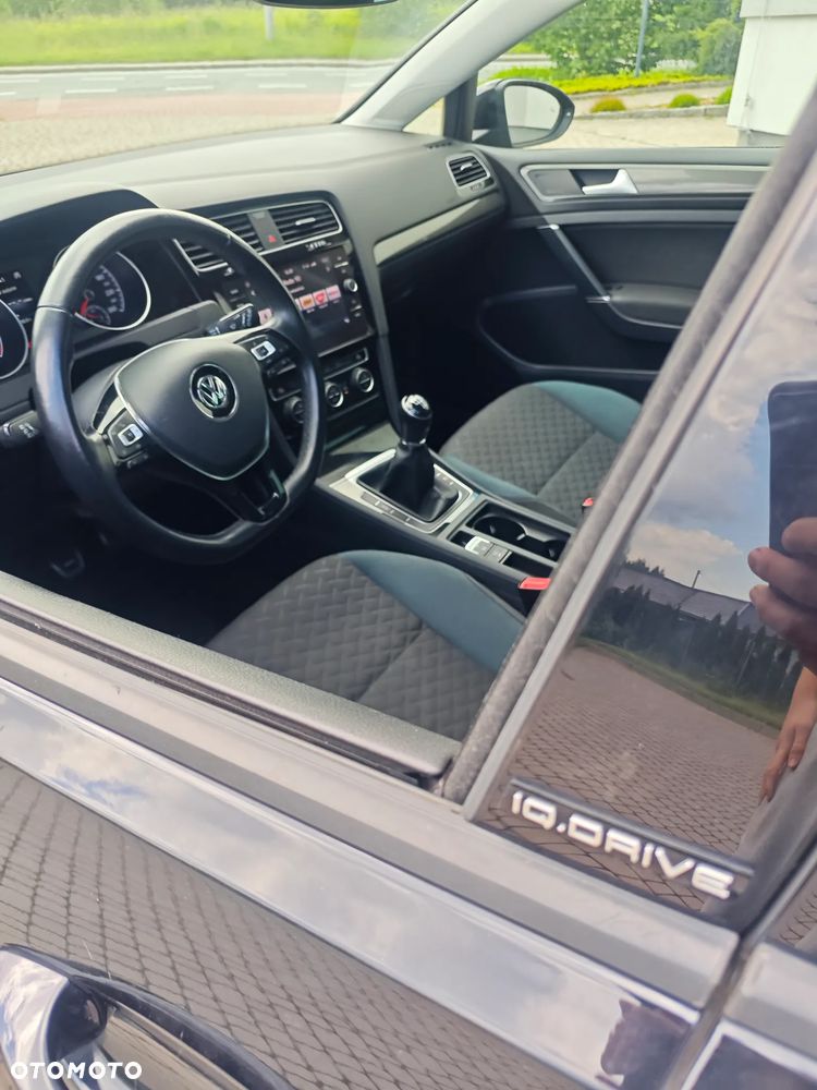 Volkswagen Golf 1.6 TDI SCR IQ.DRIVE - 18