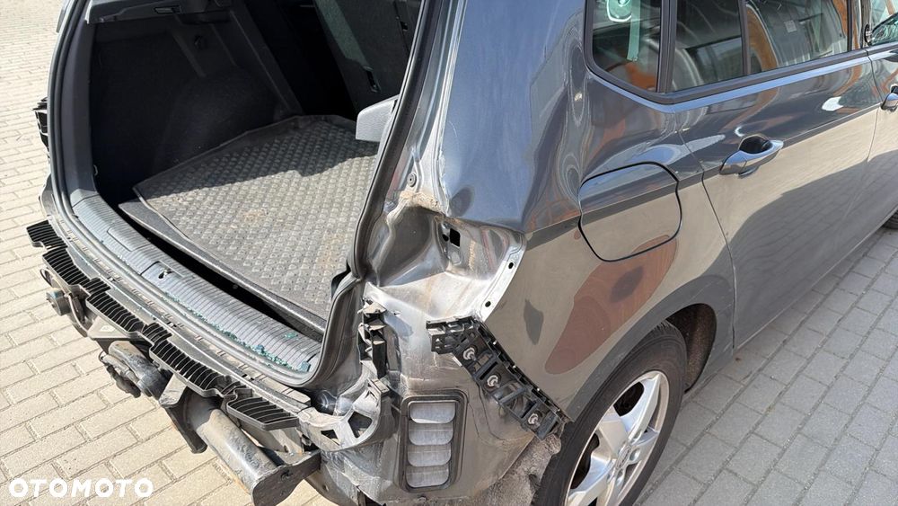 Volkswagen Golf Sportsvan 1.2 TSI (BlueMotion Technology) Comfortline - 26