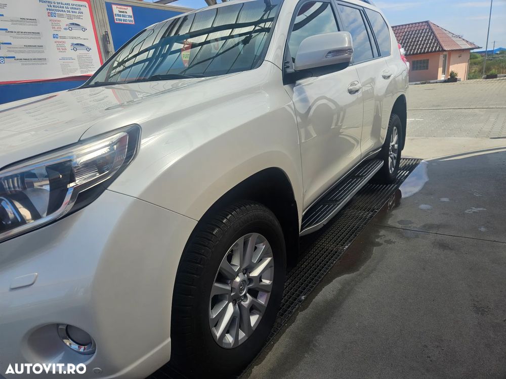 Toyota Land Cruiser 2.8l Turbo D-4D Executive - 8