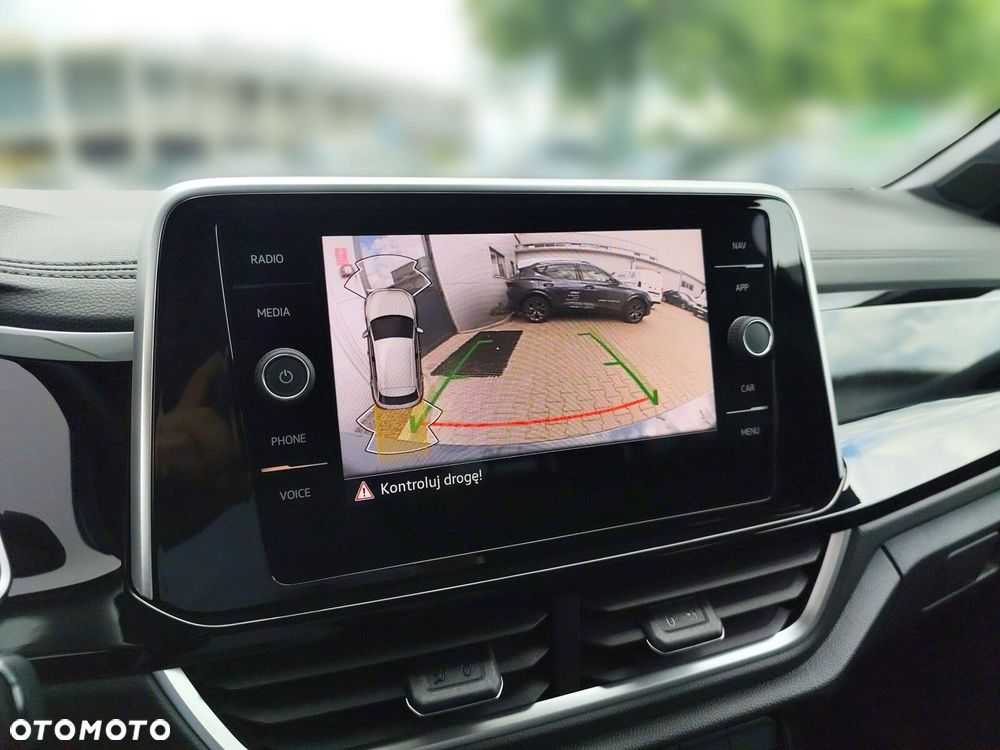 Volkswagen T-Roc 1.5 TSI R-Line DSG - 28