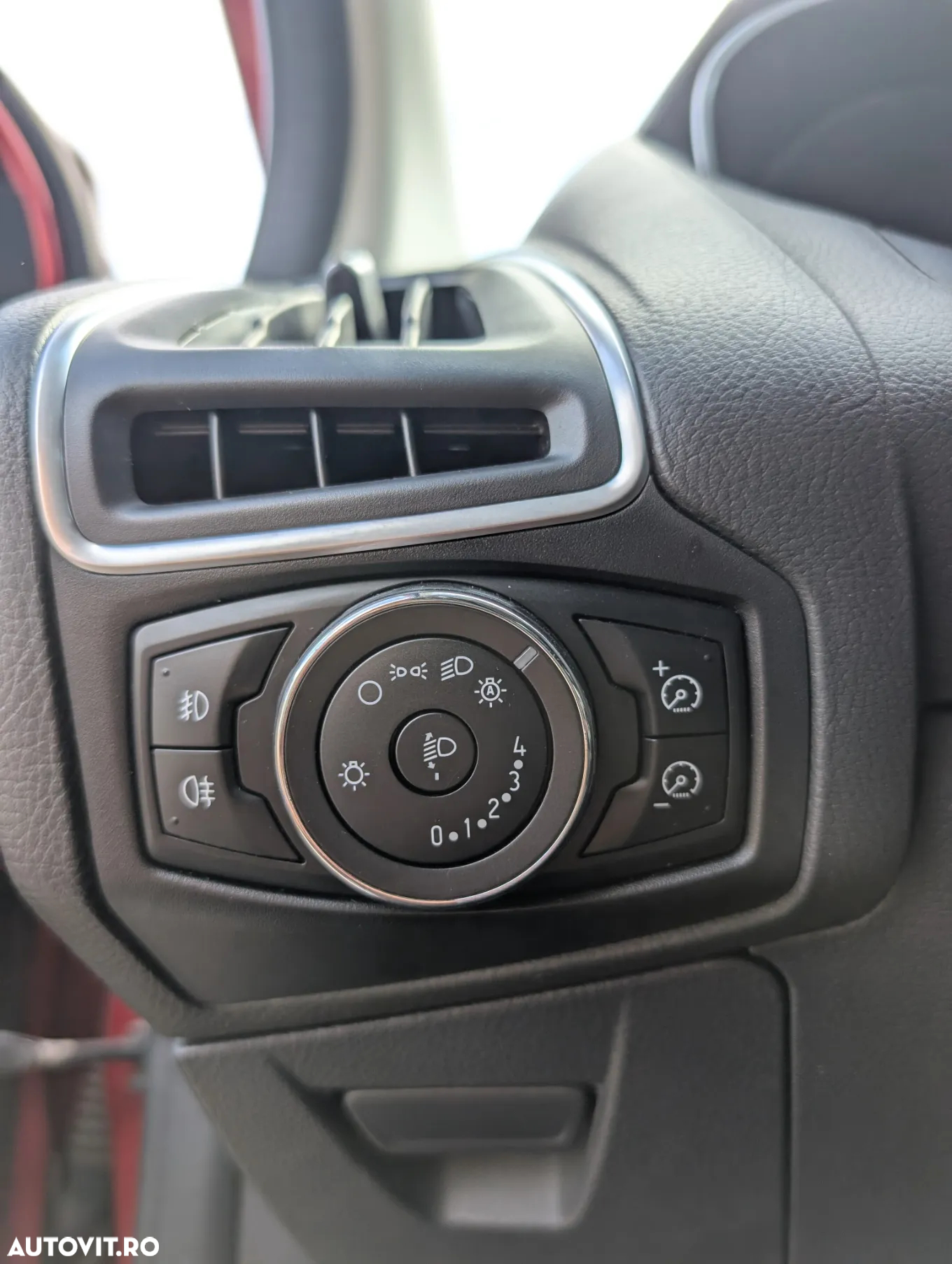 Ford Focus 1.6 Ecoboost Start Stop Titanium - 16