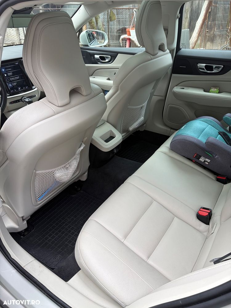 Volvo V60 D4 Geartronic Momentum Pro - 5