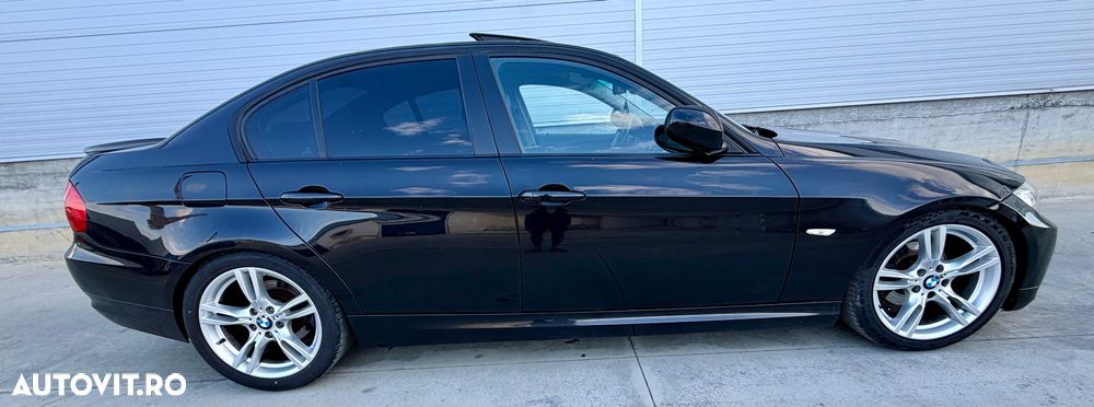 BMW Seria 3 320d DPF Aut. Edition Sport - 21