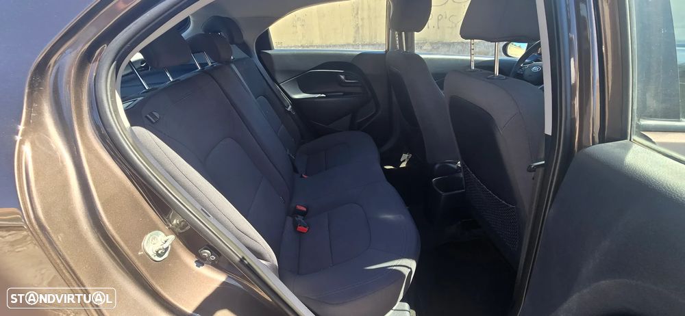 Kia Rio 1.2 CVVT More Edition - 12