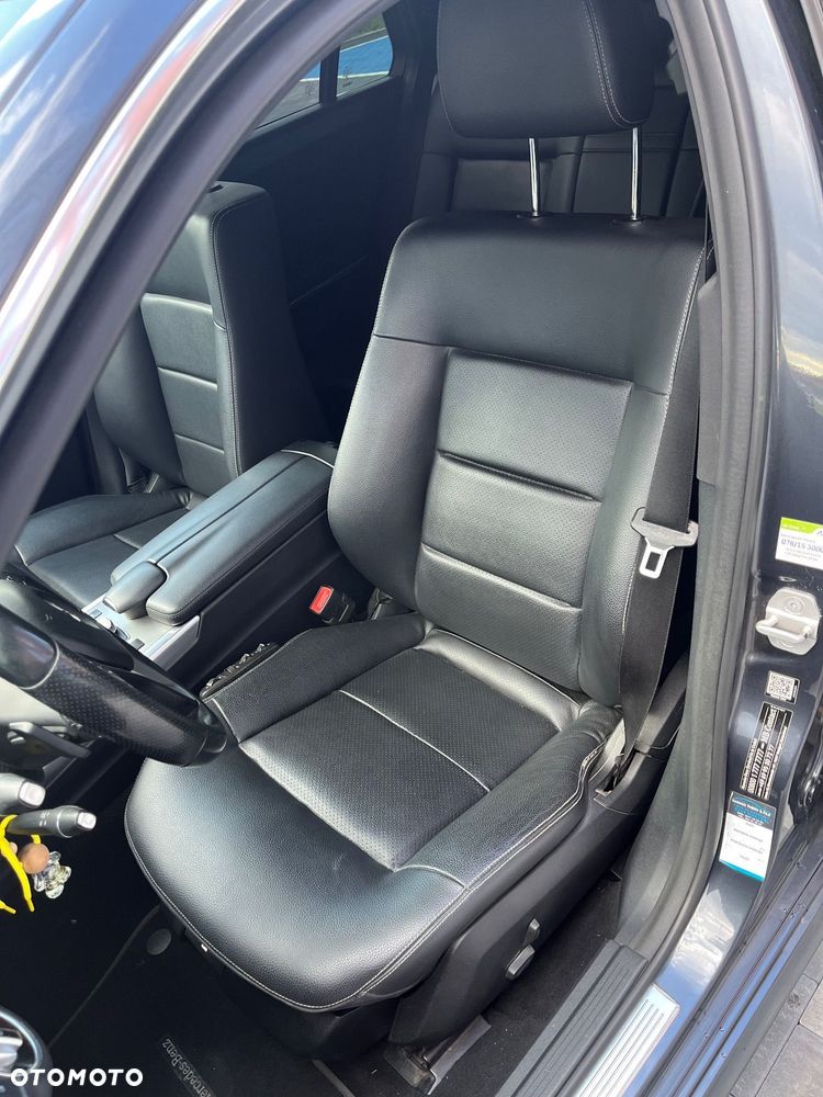 Mercedes-Benz Klasa E 200 BlueTEC 7G-TRONIC Avantgarde - 17