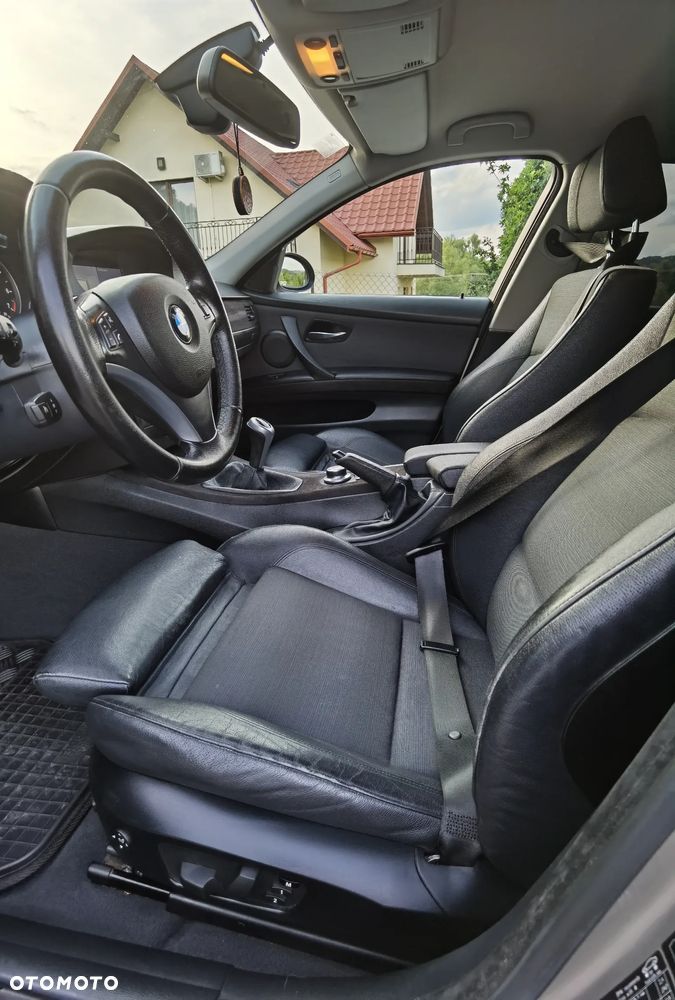 BMW Seria 3 - 10