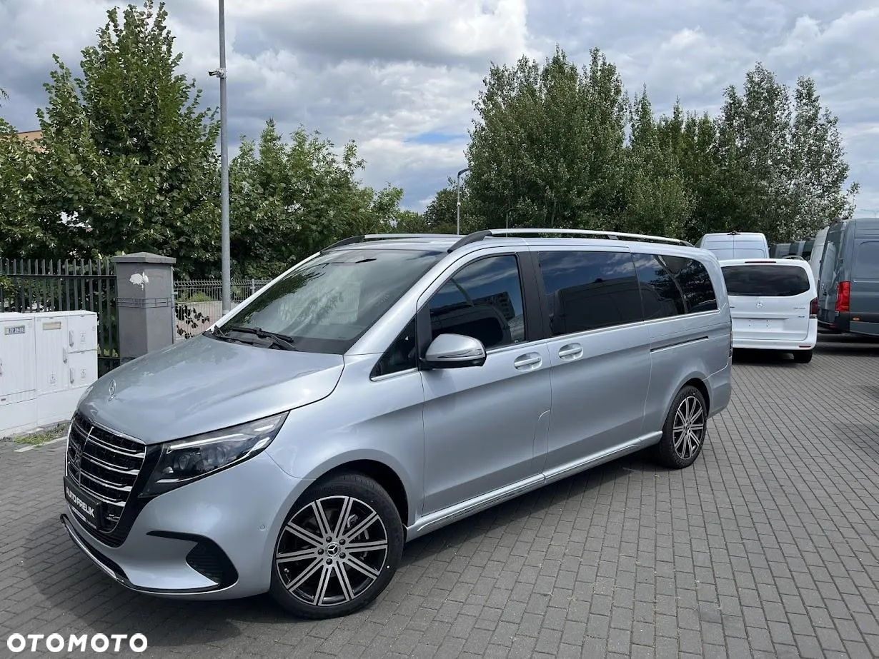 Mercedes-Benz Klasa V 300 d 4-Matic 9G-Tronic Exclusive (d³ugi) - 4
