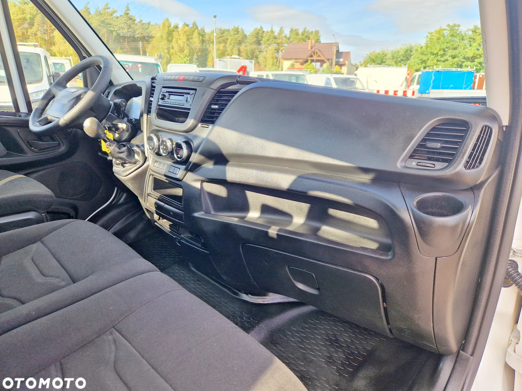 Iveco 35S15 2.3 HPI 150 KONNA SKRZYNIA 4,2M DO 3,5T GWARANCJA KLIMATYZACJA - 16