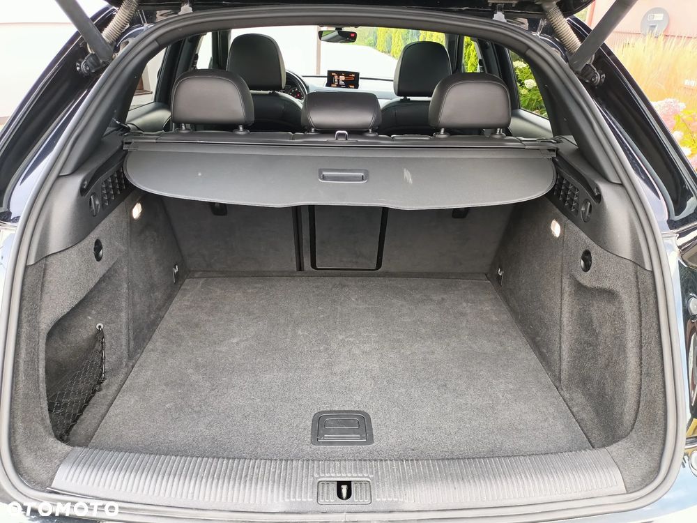 Audi Q3 2.0 TFSI quattro S tronic - 22