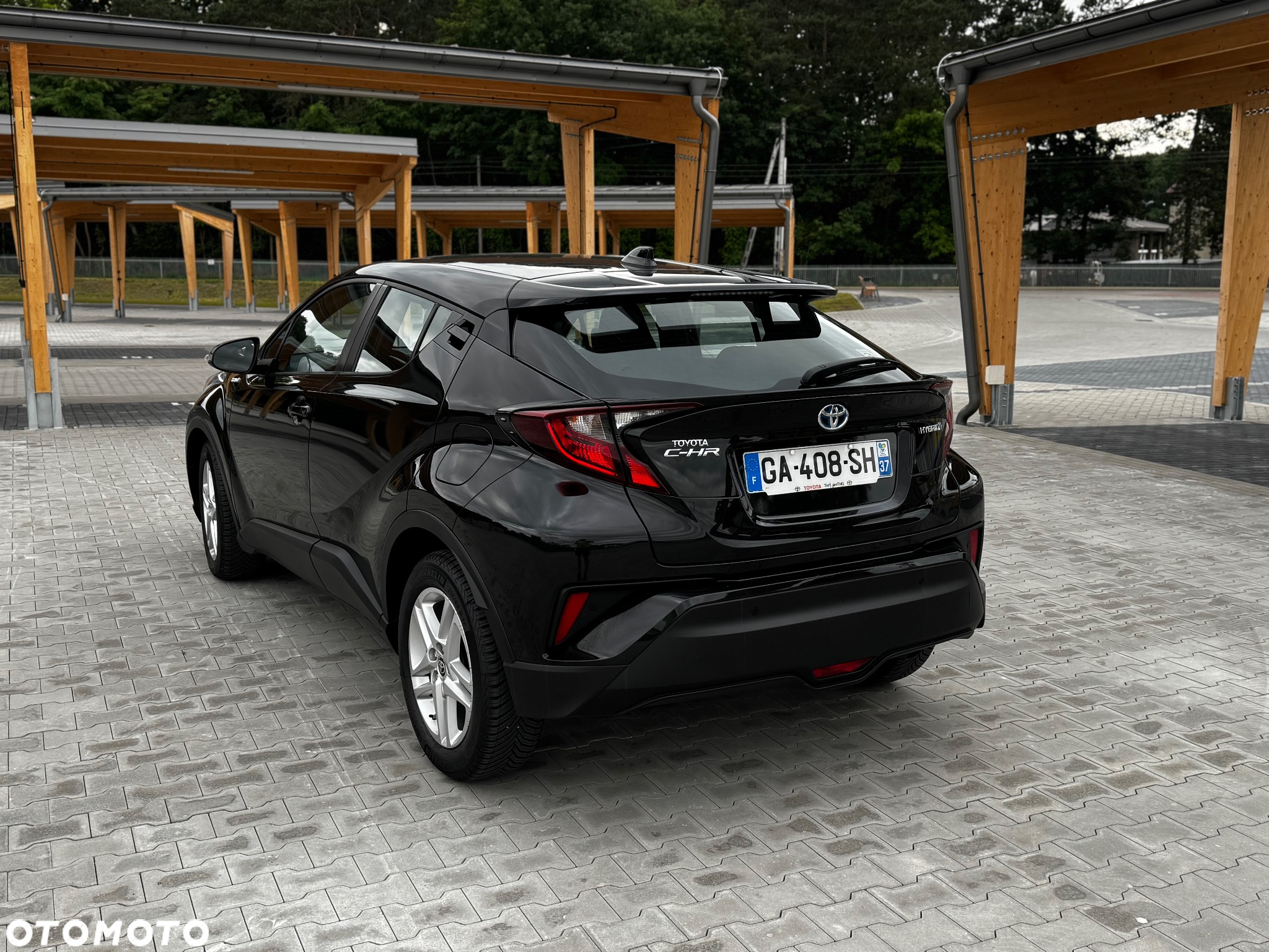 Toyota C-HR Hybrid Style - 33