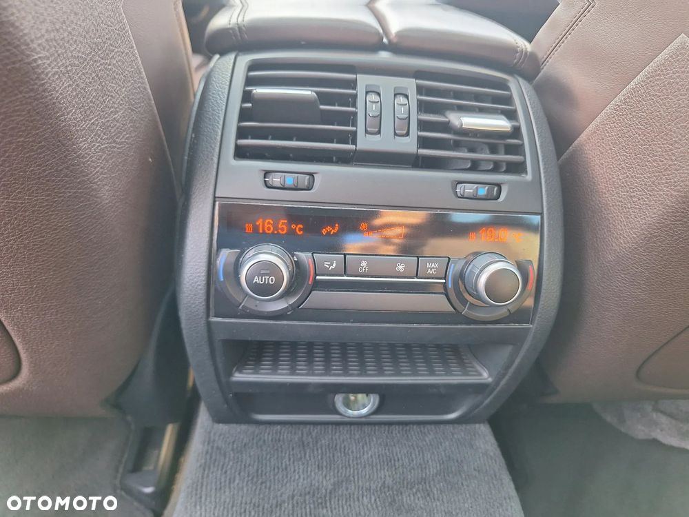 BMW Seria 5 535d xDrive Luxury Line - 21