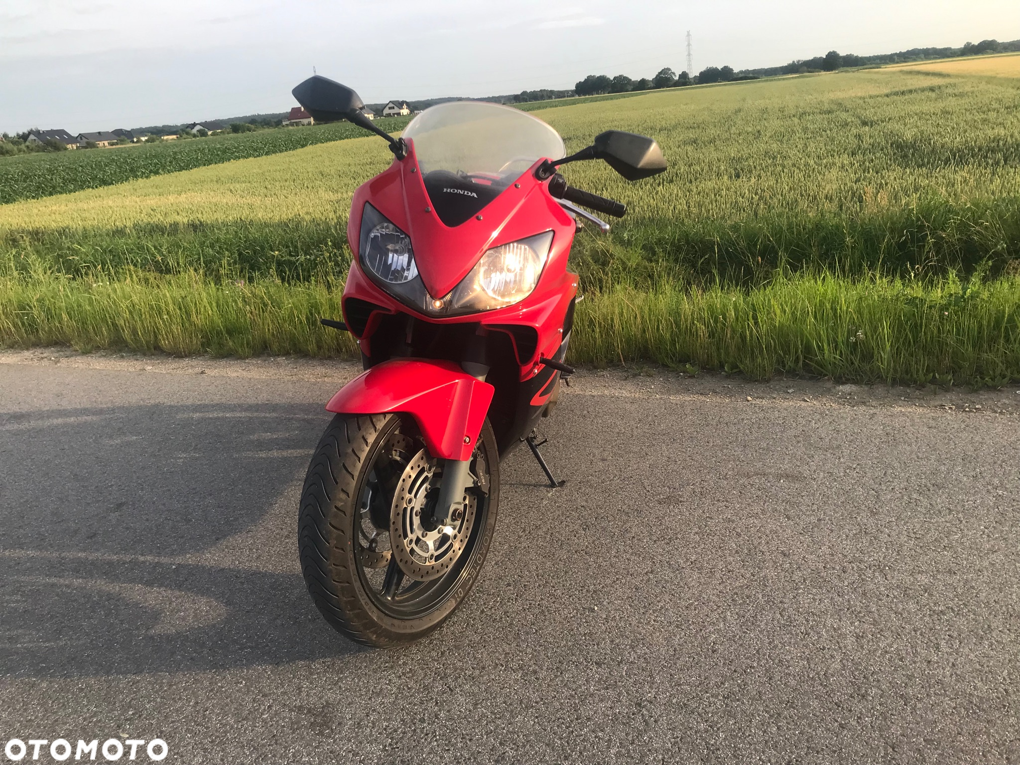 Honda CBR - 9
