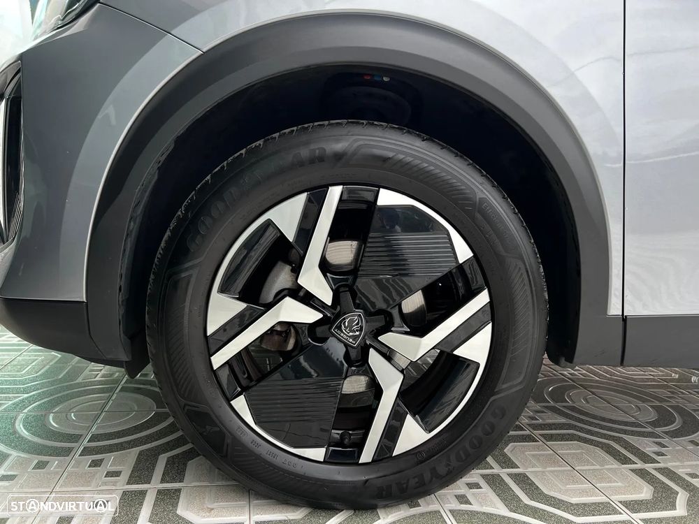 Peugeot 2008 1.2 PureTech Allure - 47