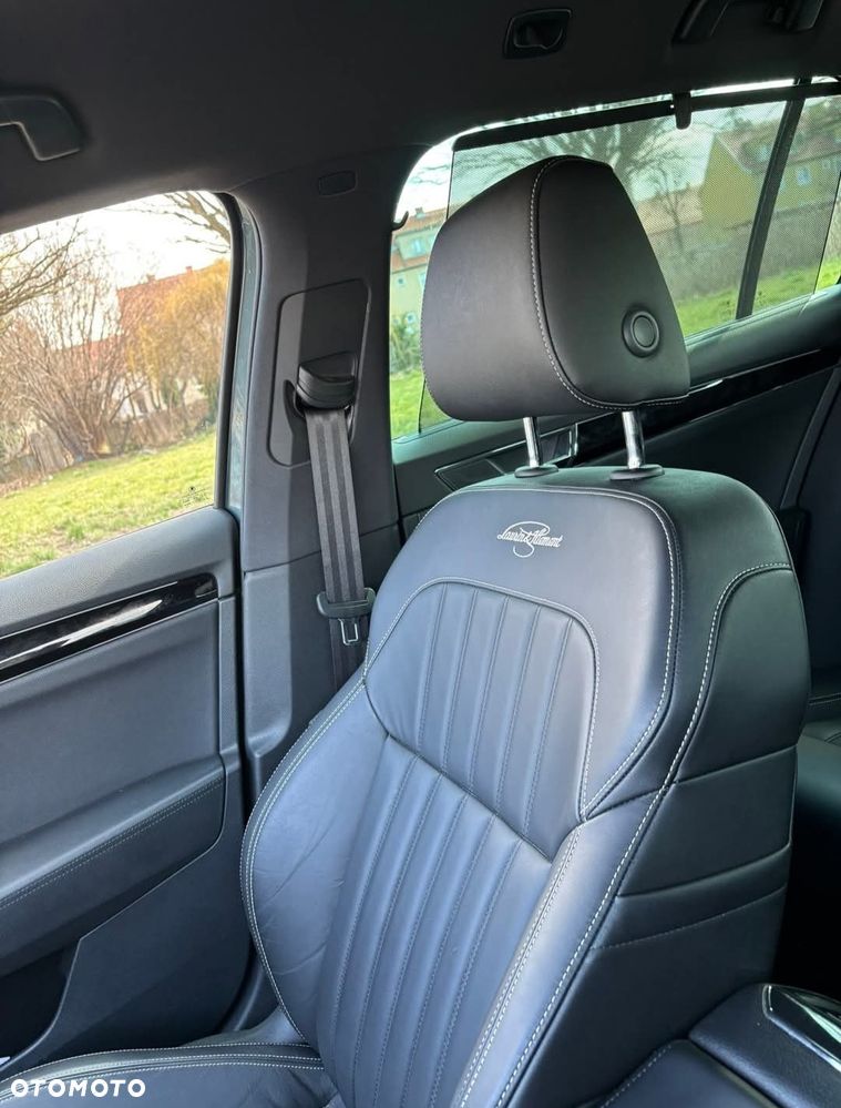 Skoda Superb 2.0 TDI SCR L&K - 10