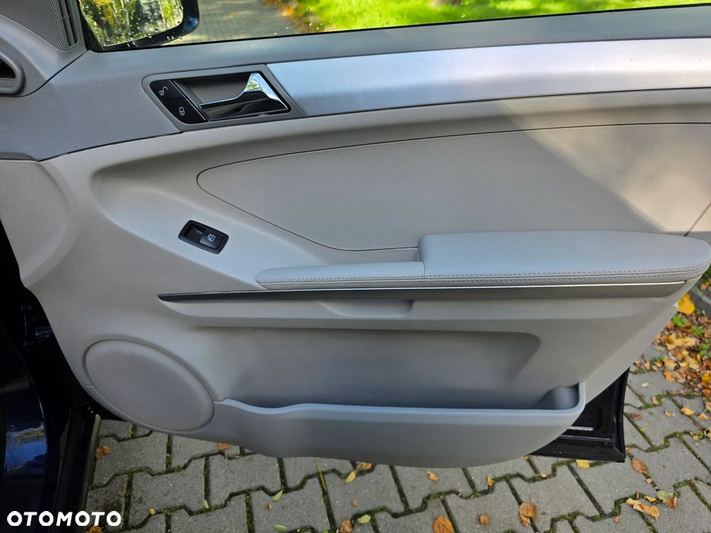Mercedes-Benz ML 320 CDI 4-Matic - 24