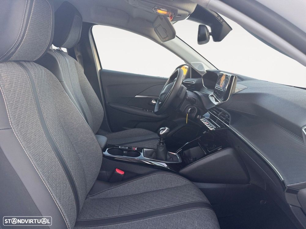 Peugeot 208 1.2 PureTech Allure - 15