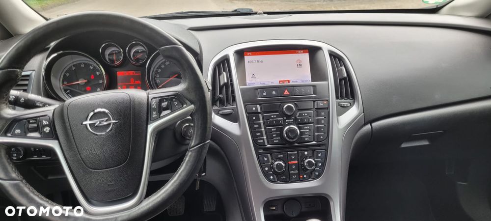 Opel Astra - 16