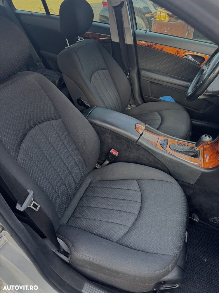 Mercedes-Benz E 220 CDI Automatik Elegance - 12