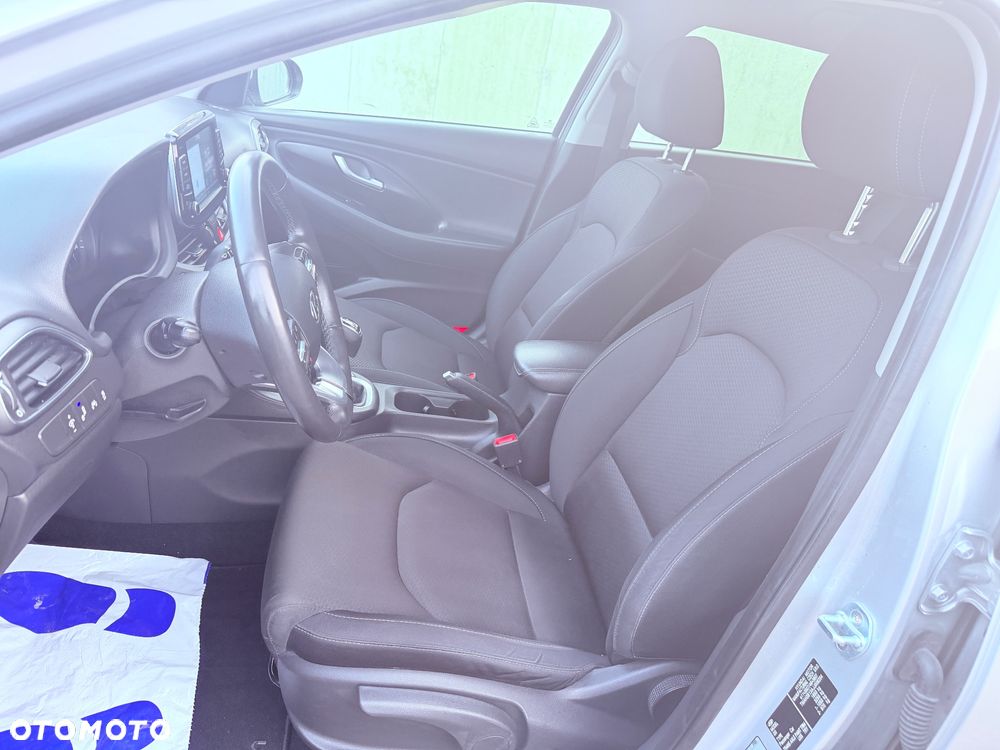 Hyundai i30 1.4 T-GDI Trend - 12