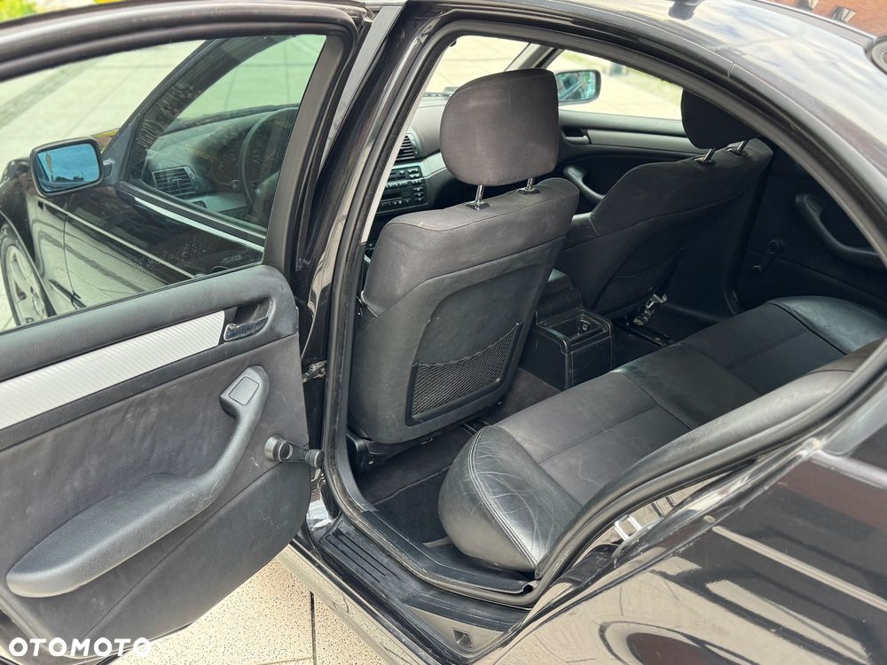 BMW Seria 3 - 10