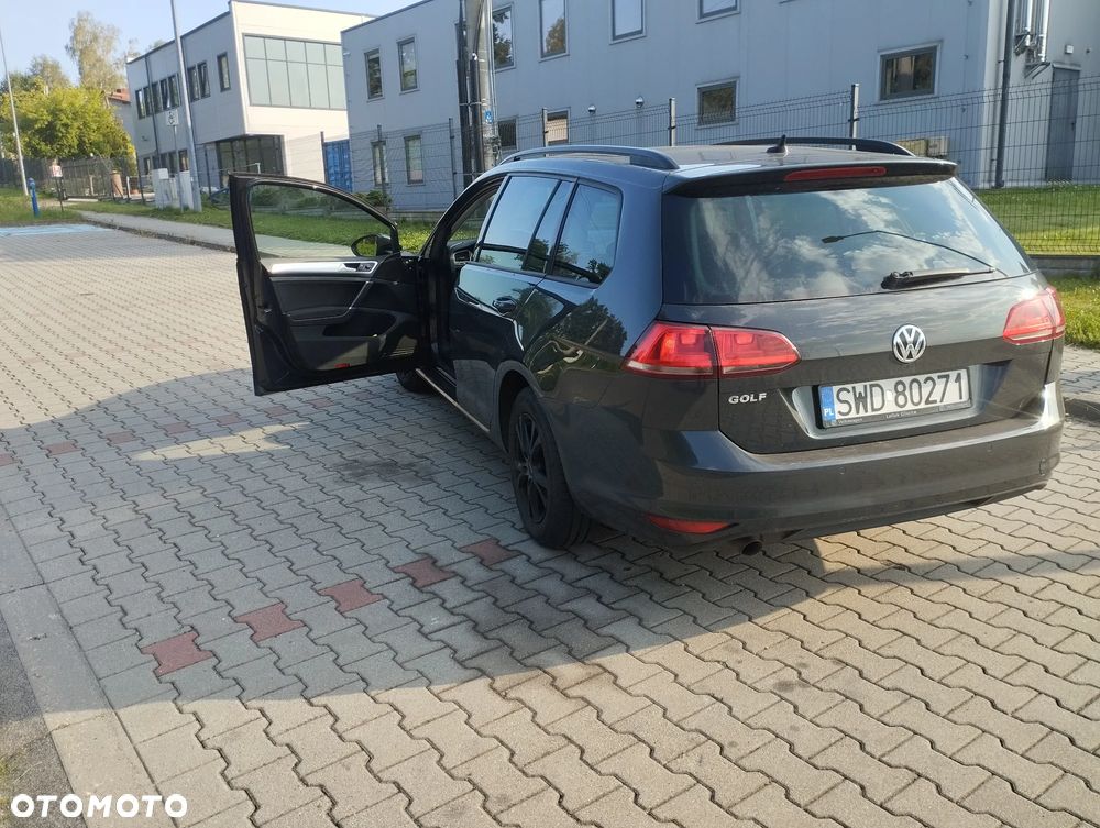 Volkswagen Golf 1.6 BlueTDI DSG Cup - 4