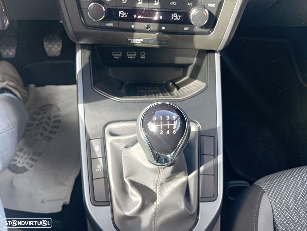 SEAT Arona 1.0 TSI Style - 9