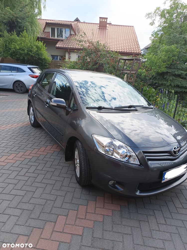 Toyota Auris 1.33 VVT-i Life Comfort - 2