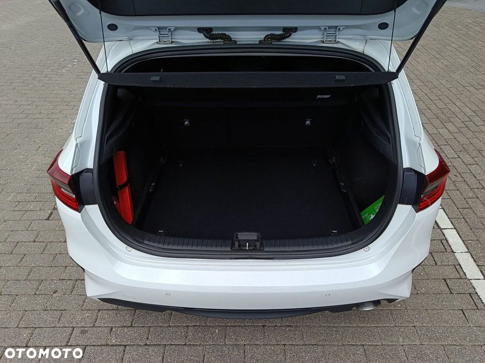 Kia Ceed 1.5 T-GDI M - 8