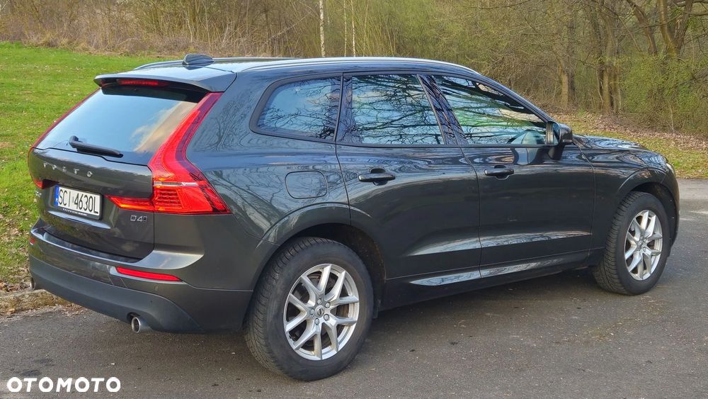Volvo XC 60 D4 AWD Momentum - 6