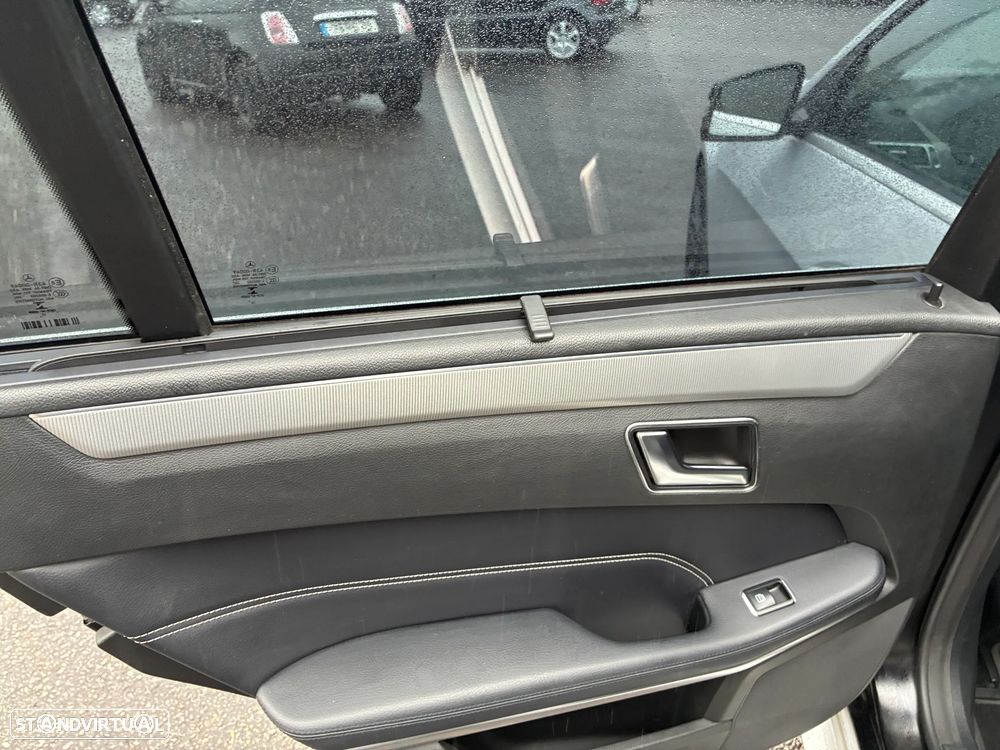 Mercedes-Benz E 250 BlueTEC Avantgarde Auto. - 15