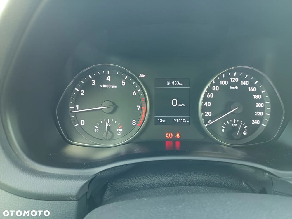 Hyundai i30 1.5 DPI Classic + - 22