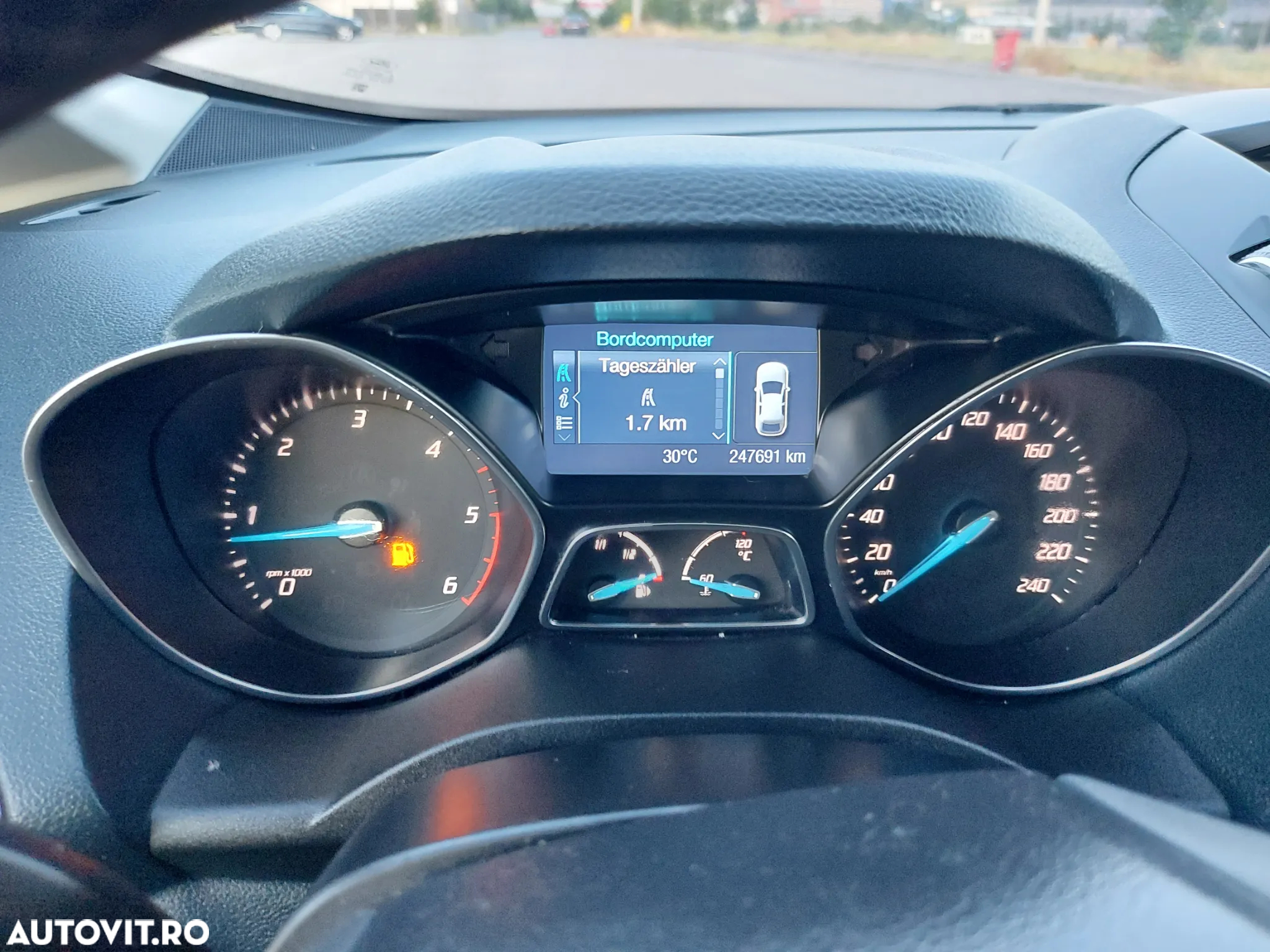 Ford Grand C-Max - 13