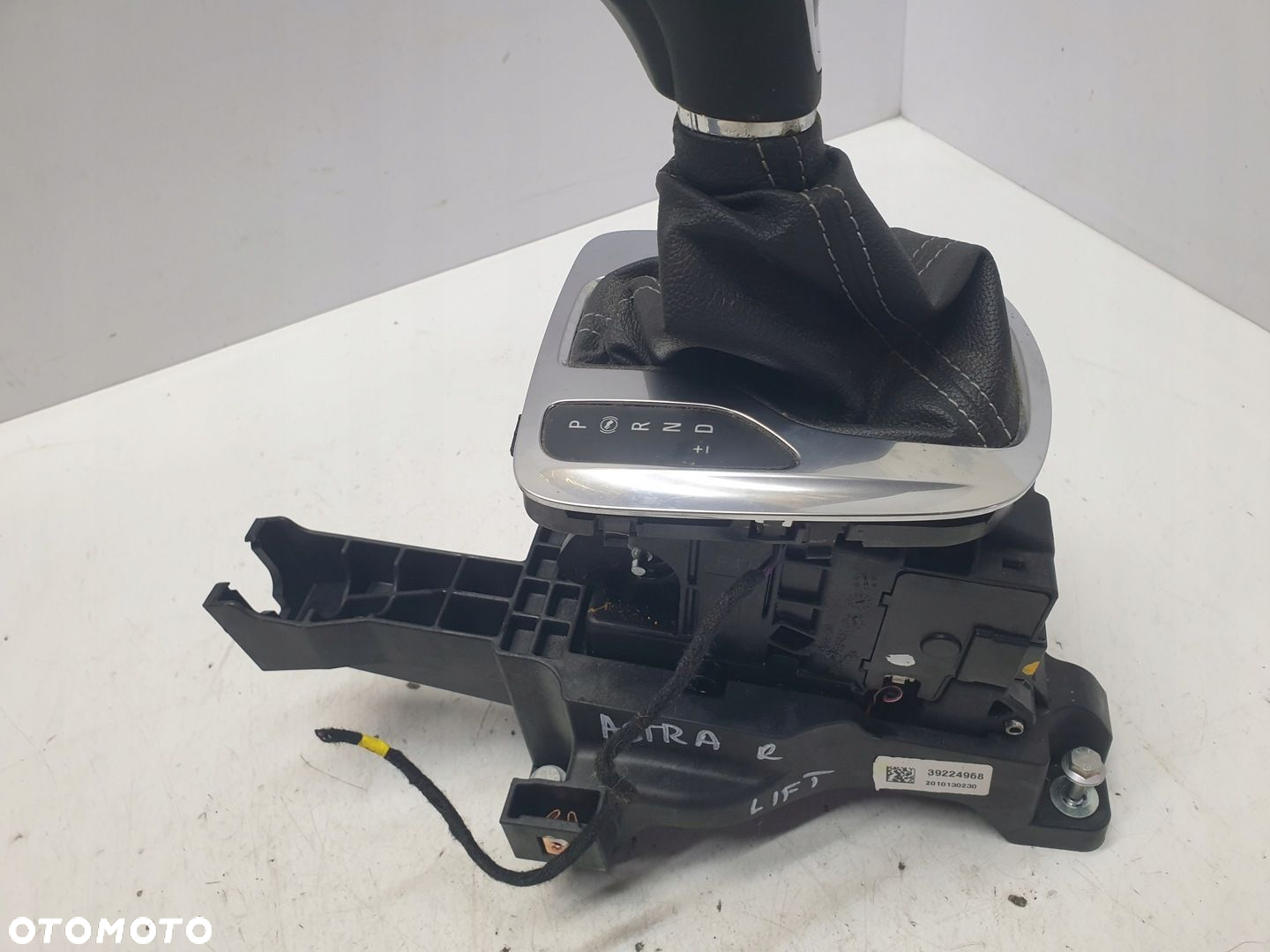 LEWAREK ZMIANY BIEGÓW AUTOMAT OPEL ASTRA K LIFT 1.5 39224968 - 2