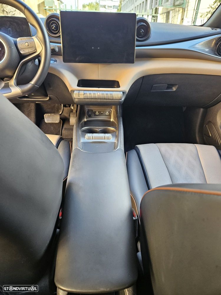 BYD Dolphin 60.4 kWh Design - 12