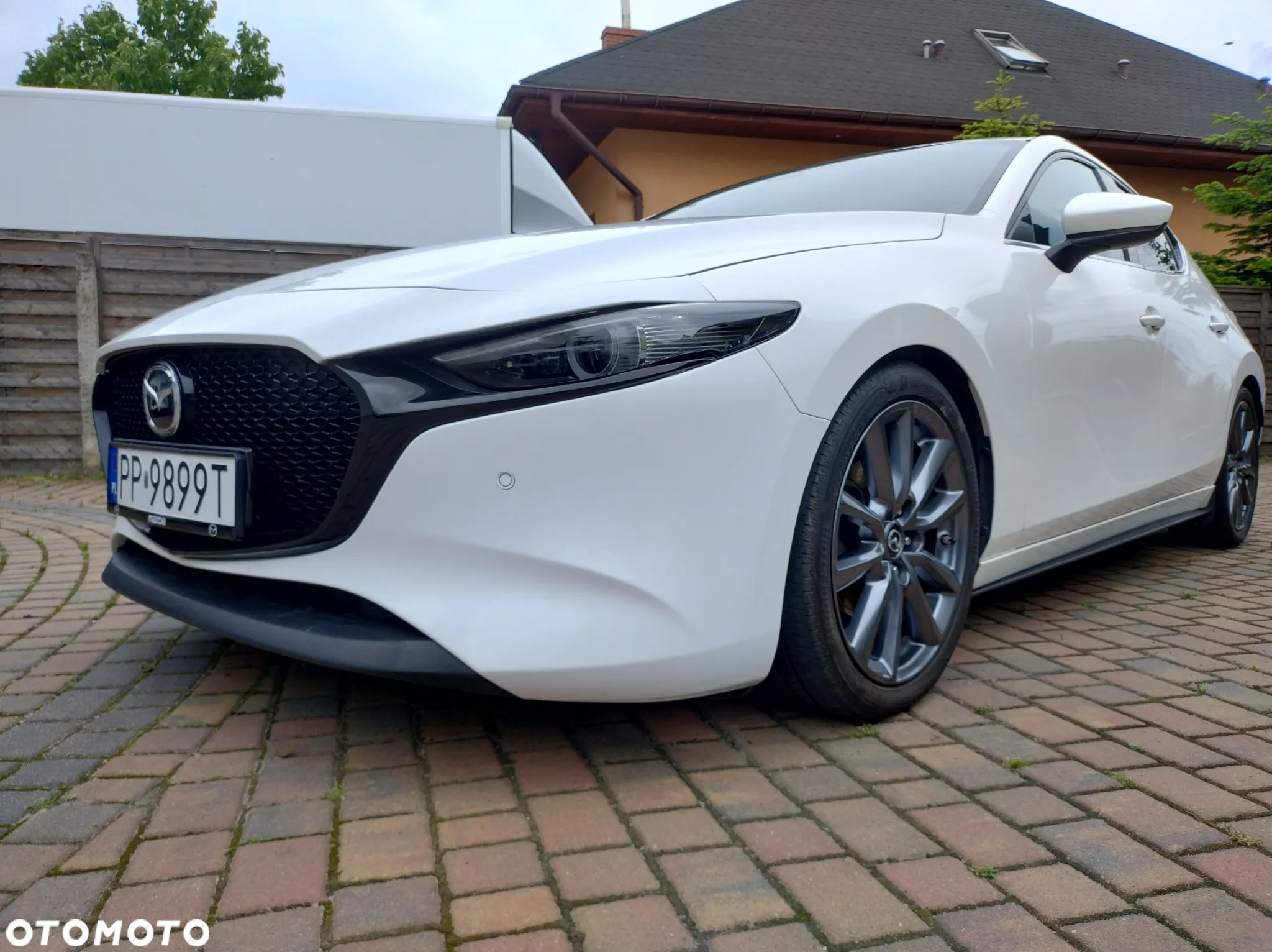 Mazda 3 e-SKYACTIV-G 122 M HYBRID PRIME-LINE - 10