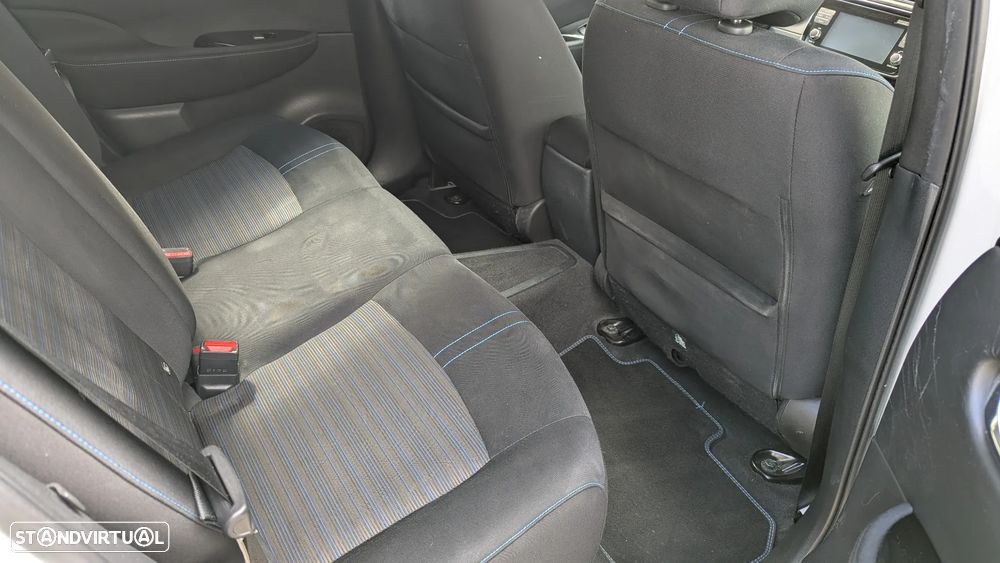 Nissan Leaf N-Connecta - 35