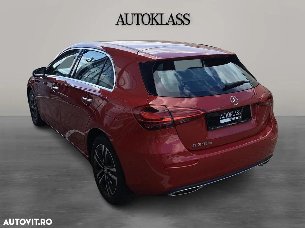 Mercedes-Benz A 250 e Aut. - 3