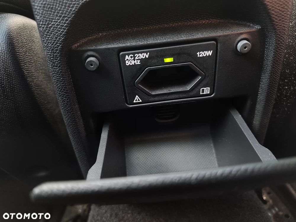 Peugeot 308 BlueHDi 150 Automatik Stop & Start Allure - 24