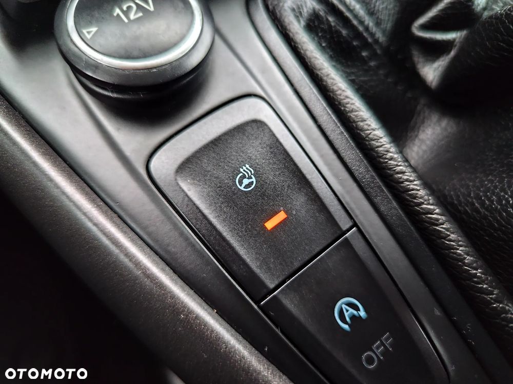 Ford Focus 1.0 EcoBoost Start-Stopp-System COOL&CONNECT DESIGN - 16