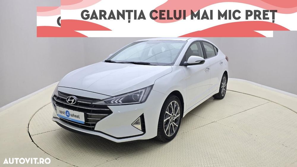Hyundai Elantra - 1