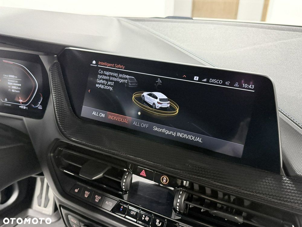 BMW Seria 1 118i M Sport - 24