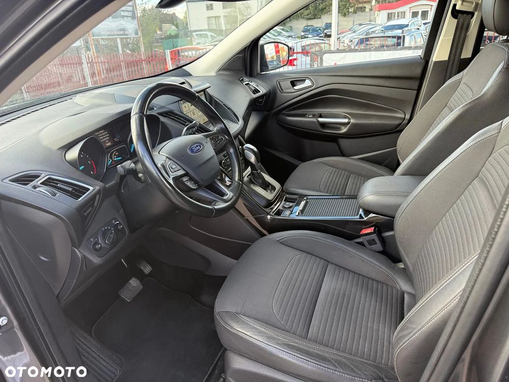 Ford Kuga 2.0 TDCi 4WD Titanium - 22