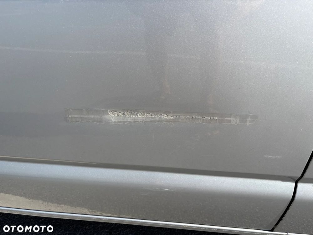 Volkswagen Caravelle L1 - 38